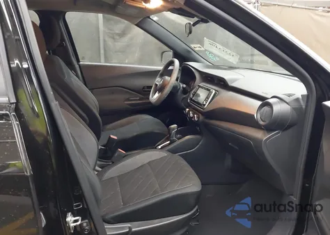 2020 Nissan Kicks S Xtronic Cvt z USA, uszkodzony, nr VIN 3N1CP5BV3LL579039